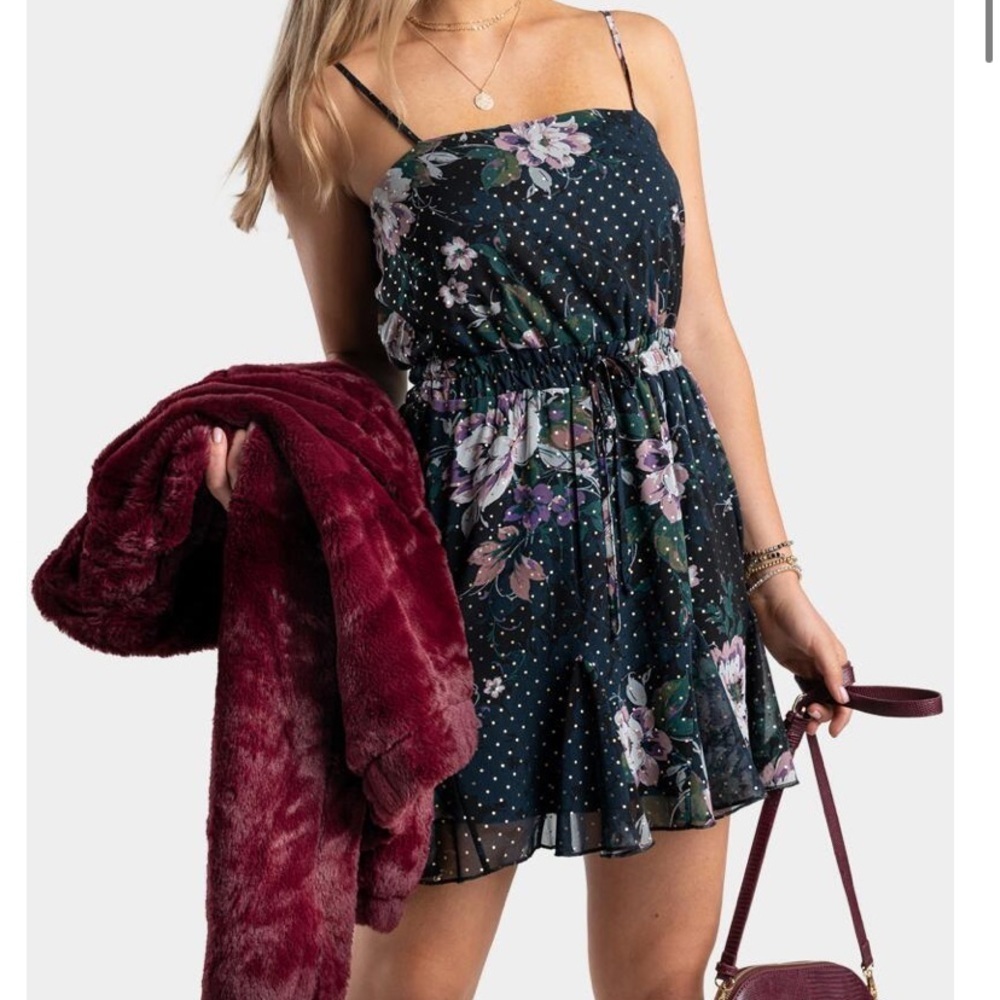 NWT Francesca’s Floral Mini Dress Size Medium